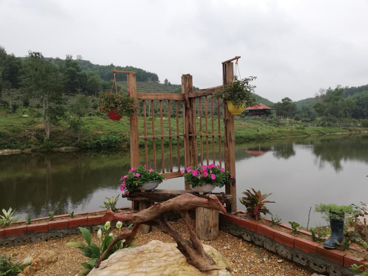 Gio Lao Eco Lodge - Dao Che Thanh Chuong Trai Do Екстериор снимка